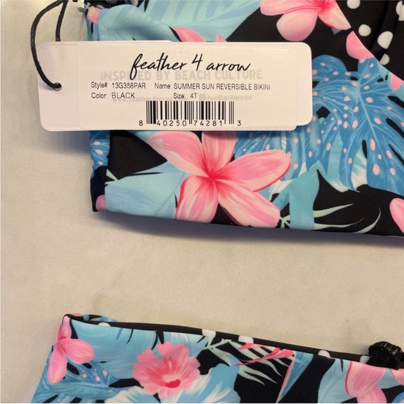 Feather 4 Arrow Summer Set Reversible Bikini - Size 4T NEW! - Picture 5 of 5